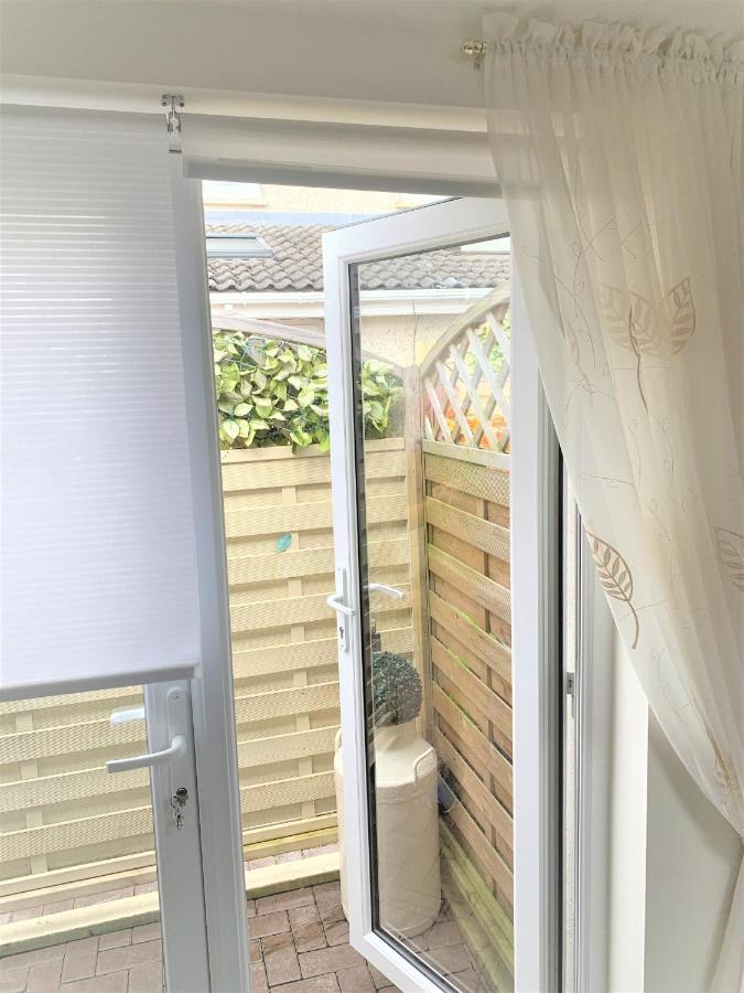 Naas 2 Bedroom Back Garden Escape Ngoại thất bức ảnh